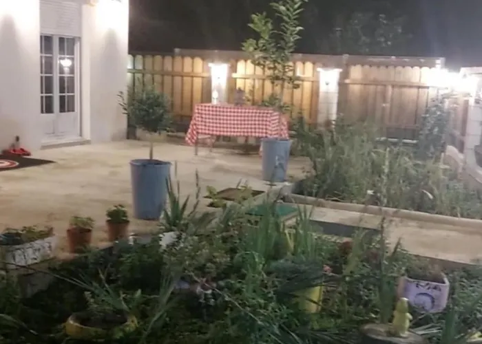 Séjour chez l'habitant Et Table D'hotes - Chez Paul Et Emilia *